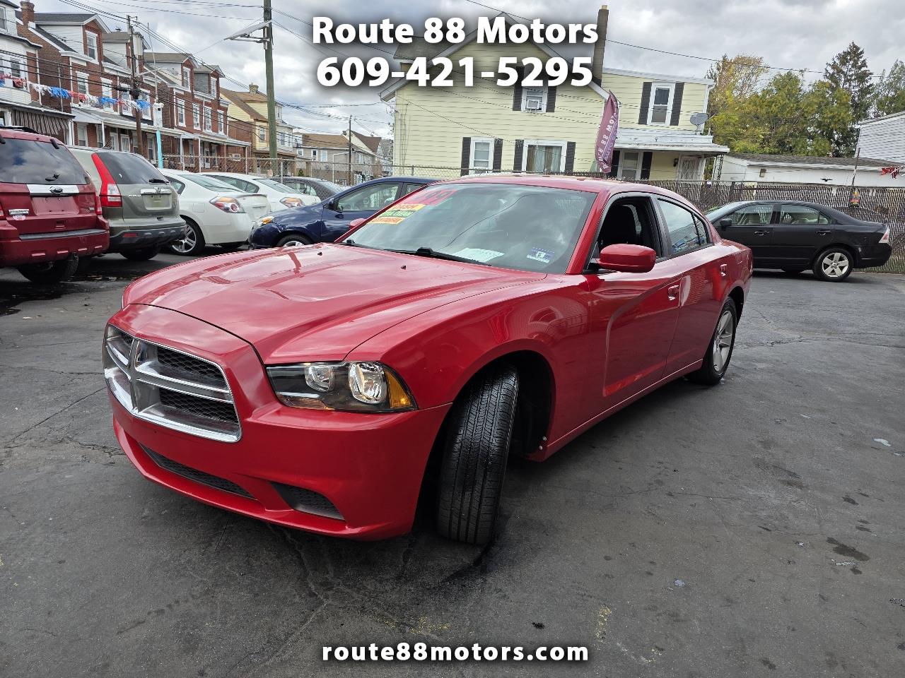 2013 Dodge Charger SE's photo