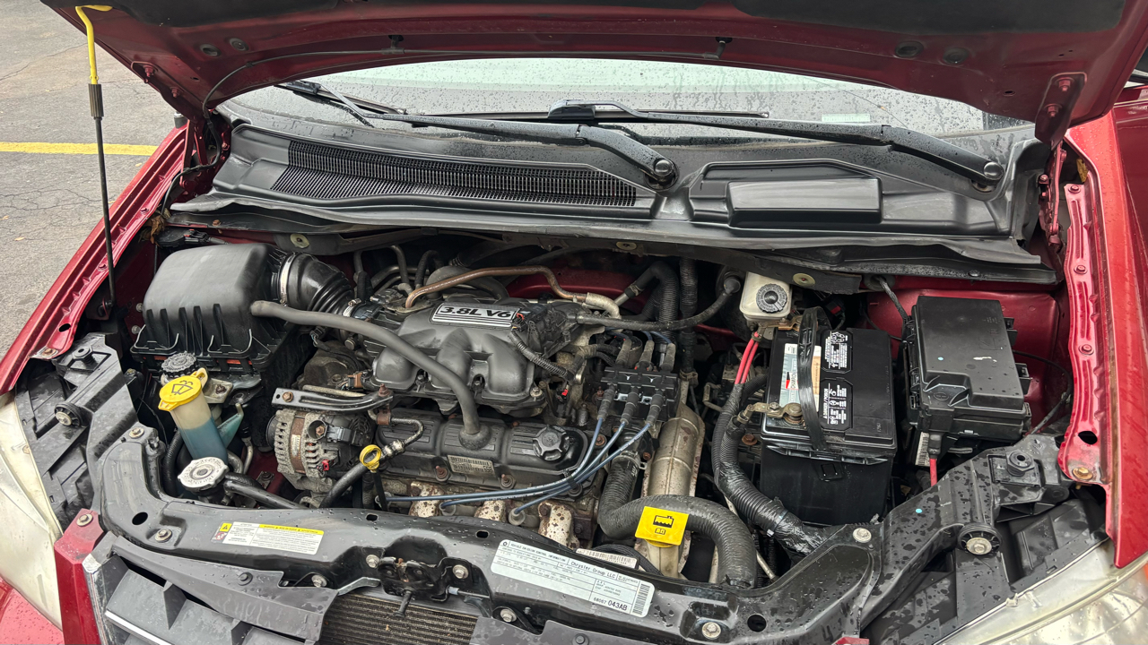 Chrysler Town & Country Voyager 2010