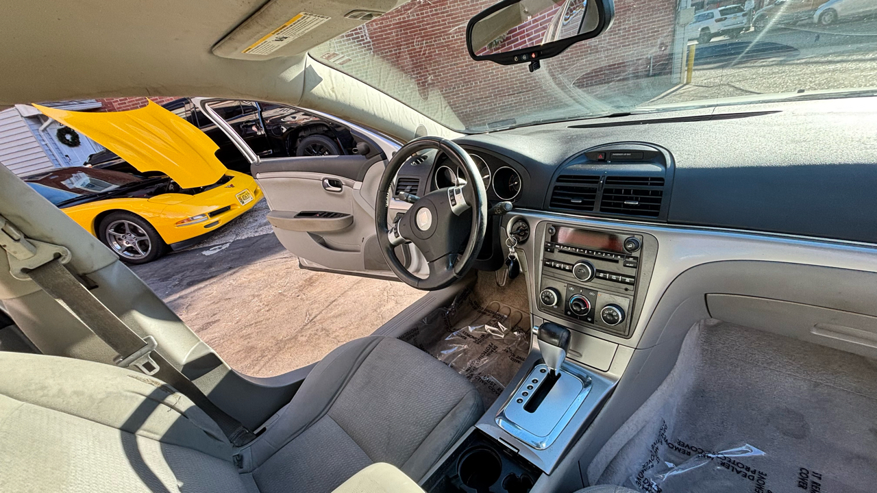 Saturn Aura XE 2009