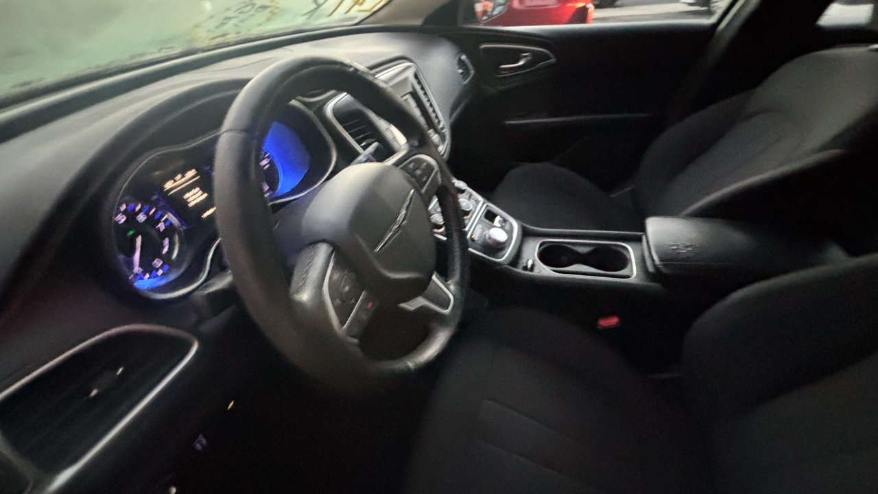 Chrysler 200 Limited 2015