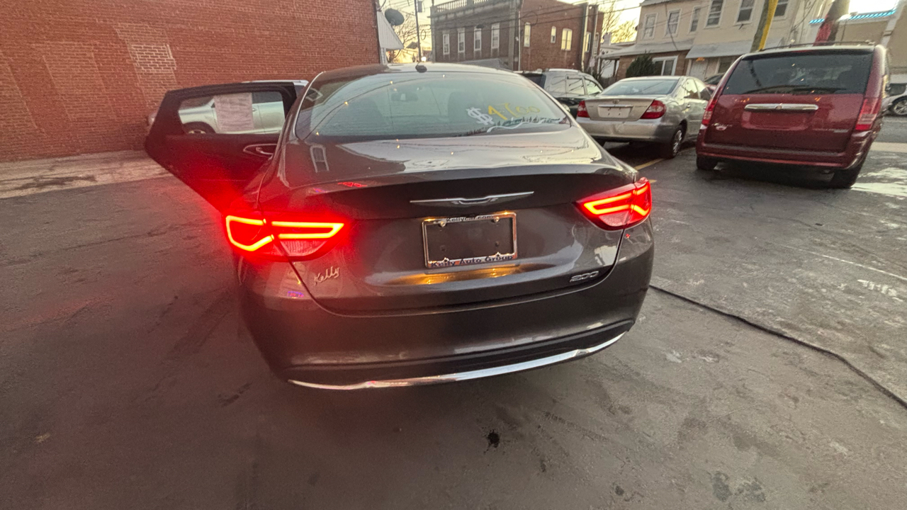 Chrysler 200 Limited 2015