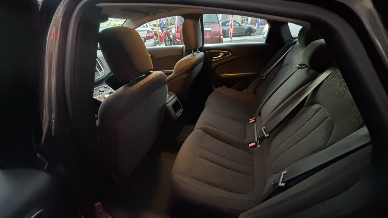 Chrysler 200 Limited 2015