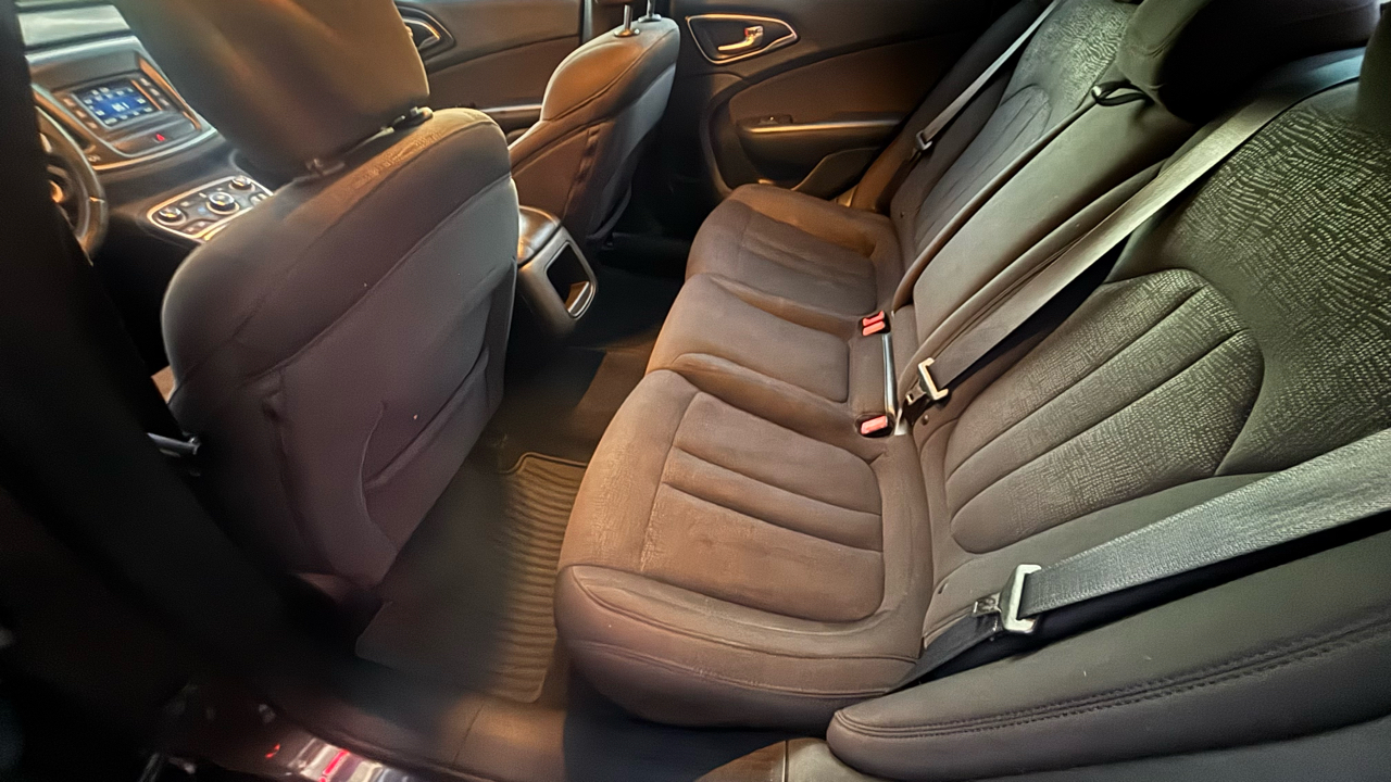 Chrysler 200 Limited 2015