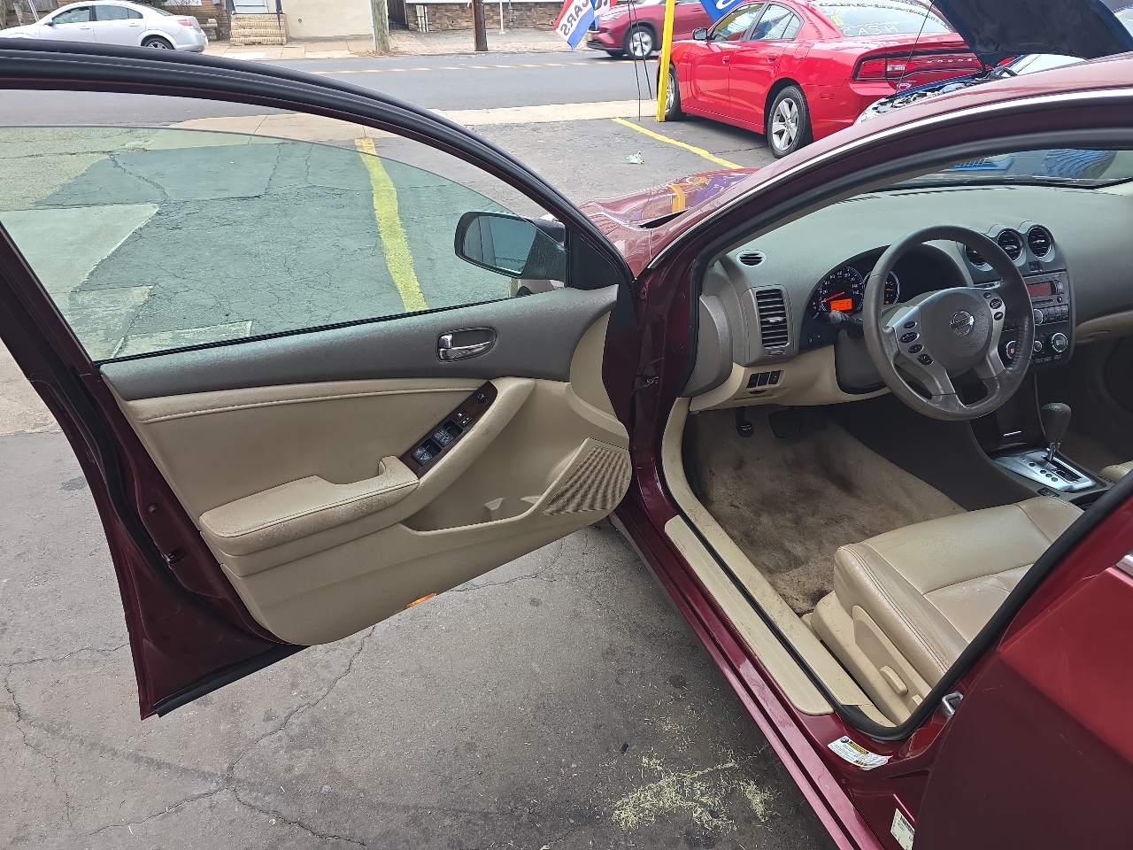 Nissan Altima 2.5 2012