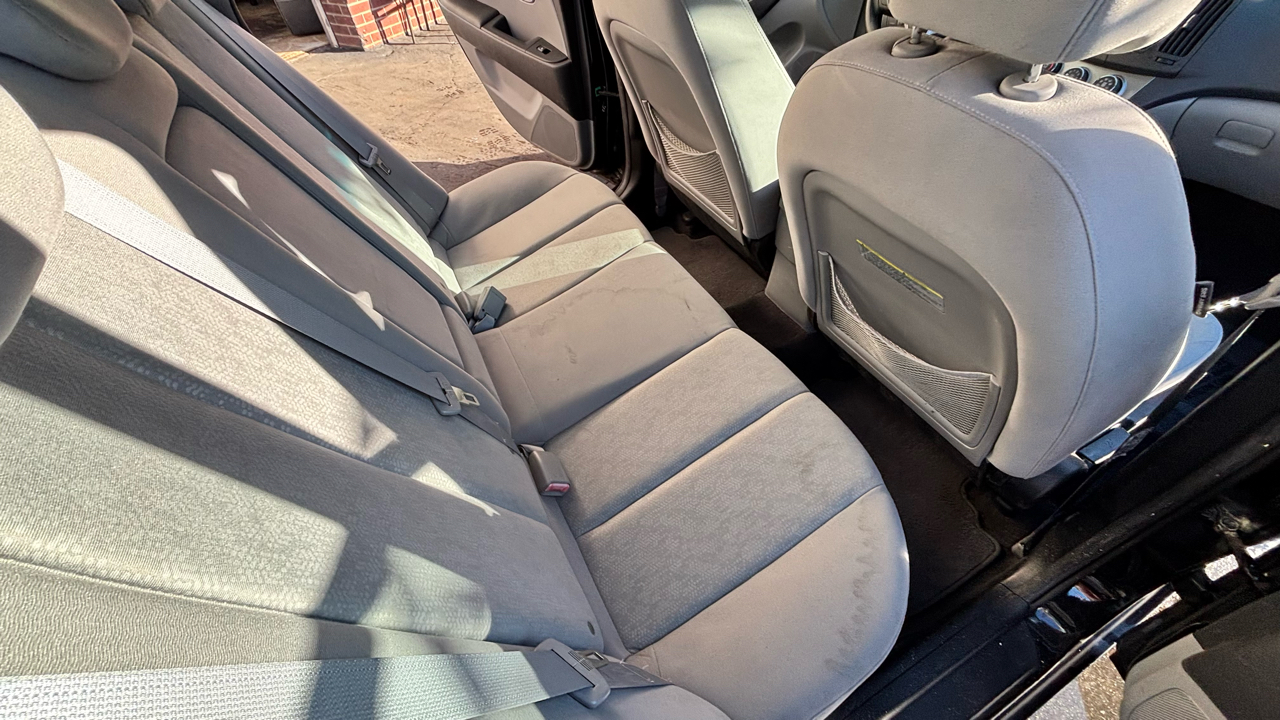 Hyundai Elantra SE 2010