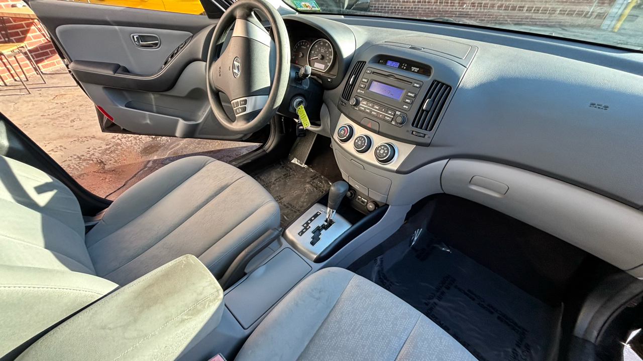 Hyundai Elantra SE 2010