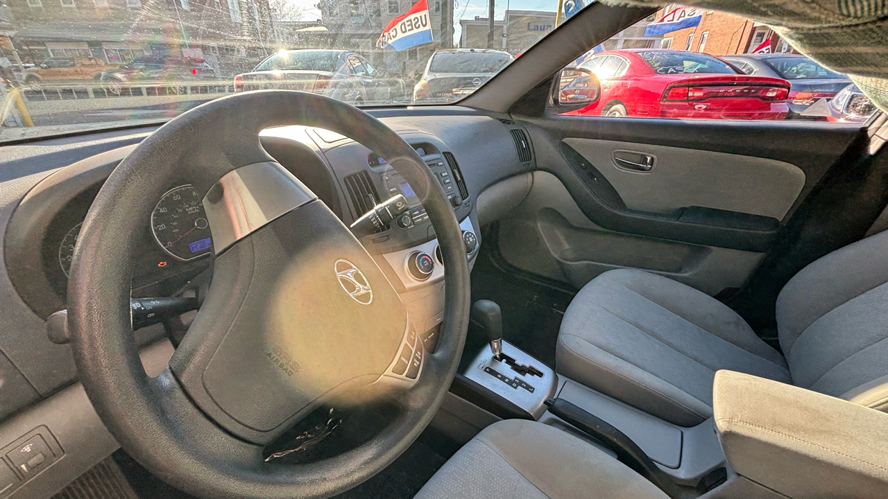 Hyundai Elantra SE 2010