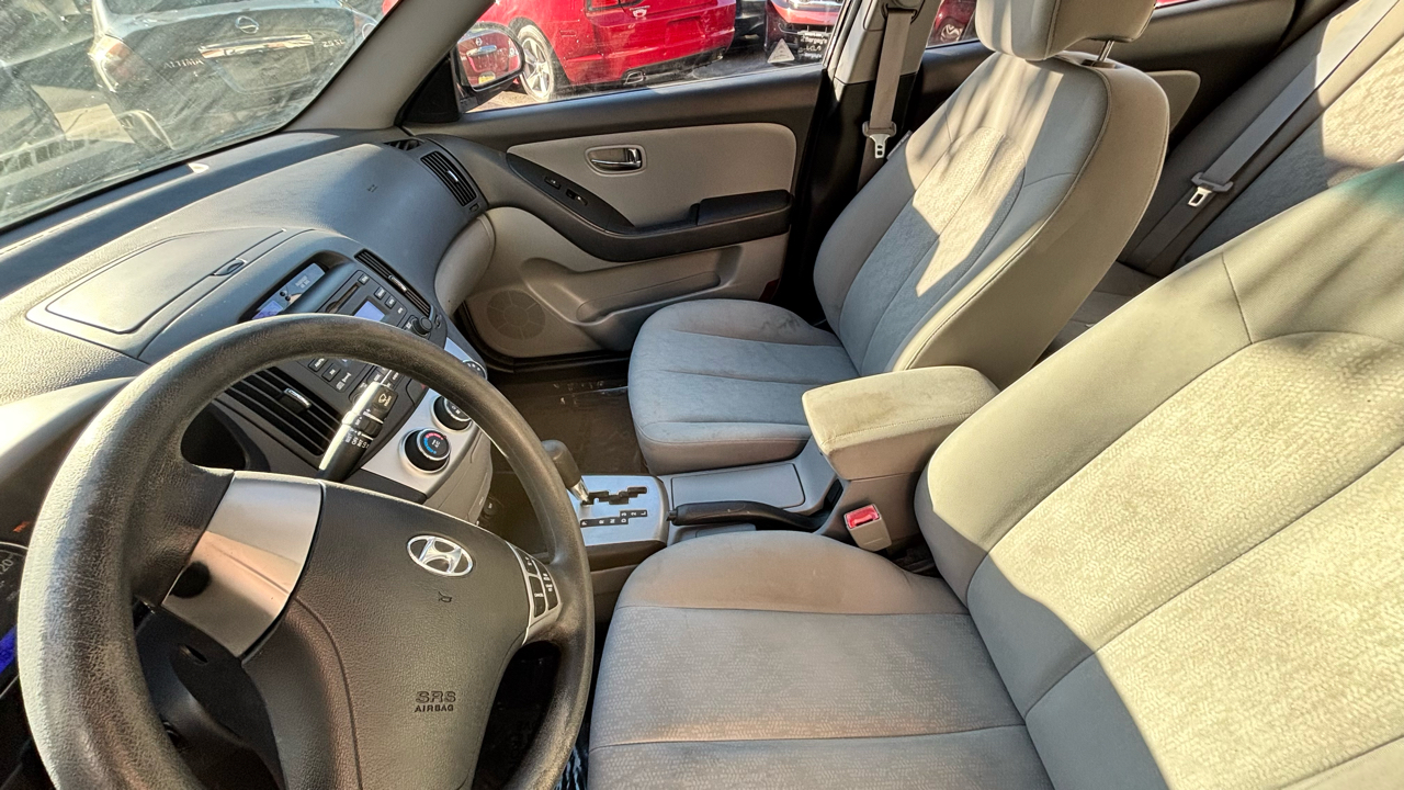 Hyundai Elantra SE 2010