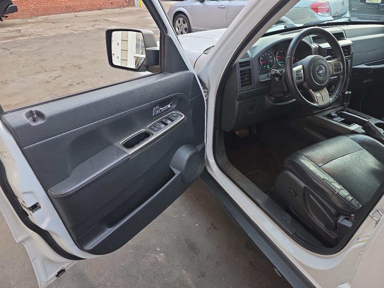 Jeep Liberty Limited Jet 4WD 2012