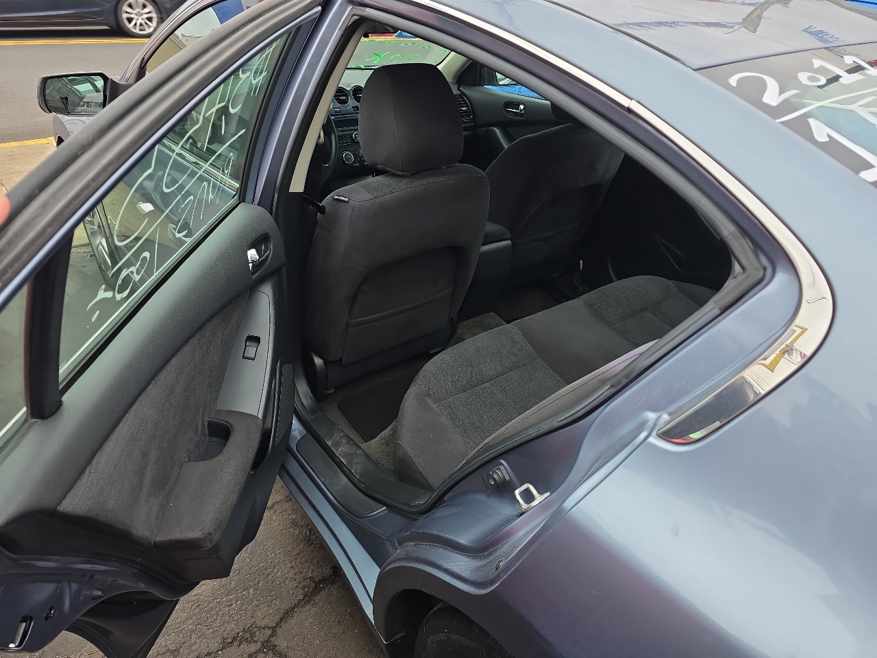 Nissan Altima 2.5 S 2011