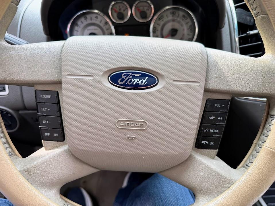 Ford Edge Limited FWD 2008