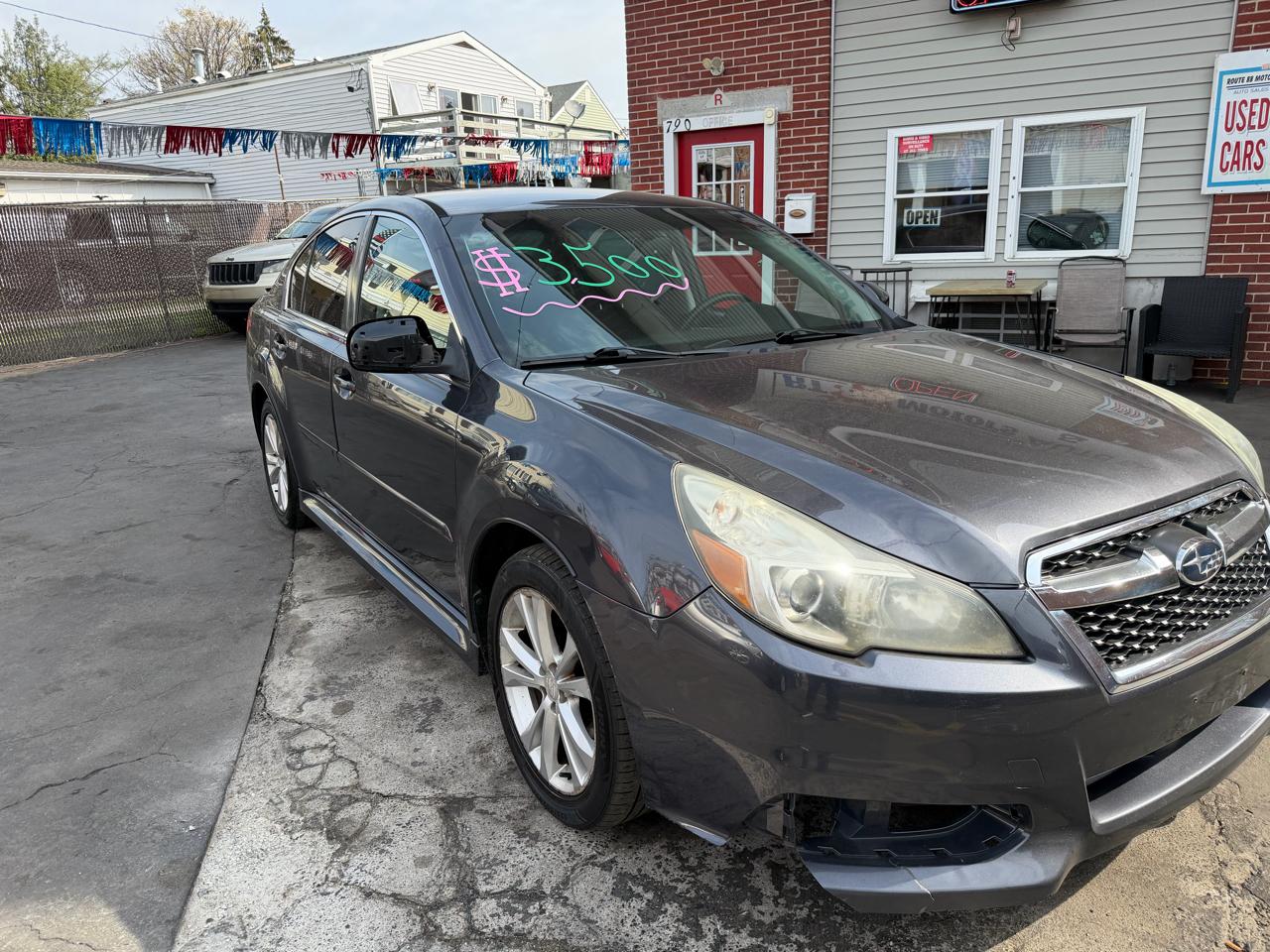 Subaru Legacy 2.5i Premium 2013