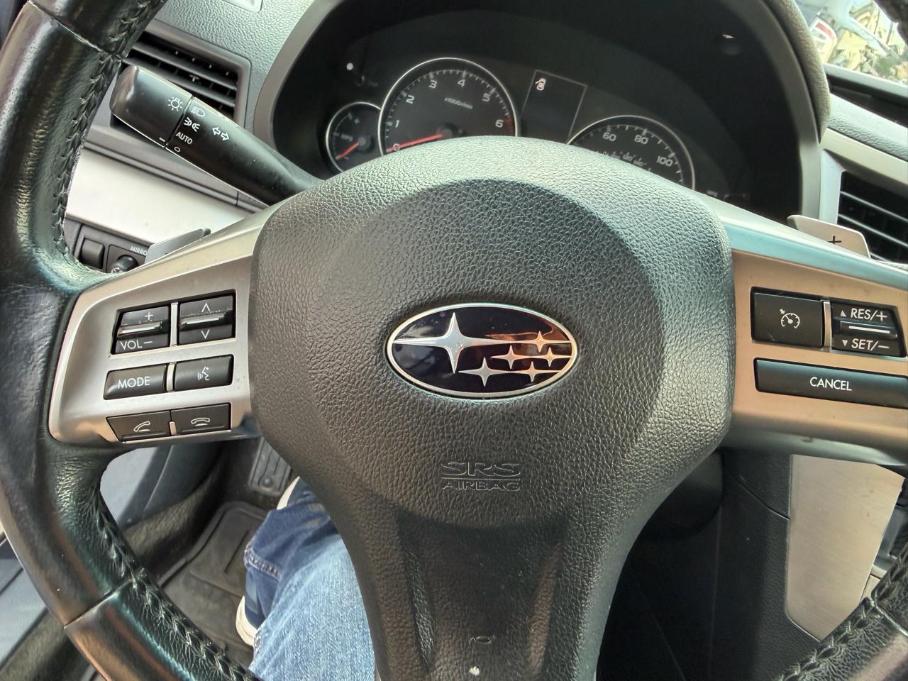 Subaru Legacy 2.5i Premium 2013