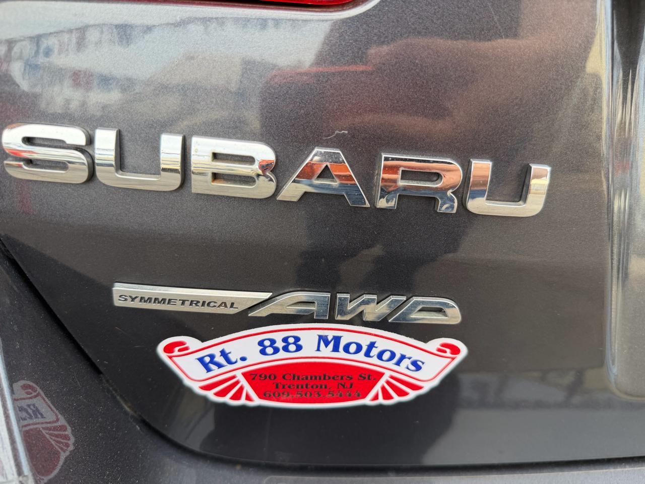 Subaru Legacy 2.5i Premium 2013