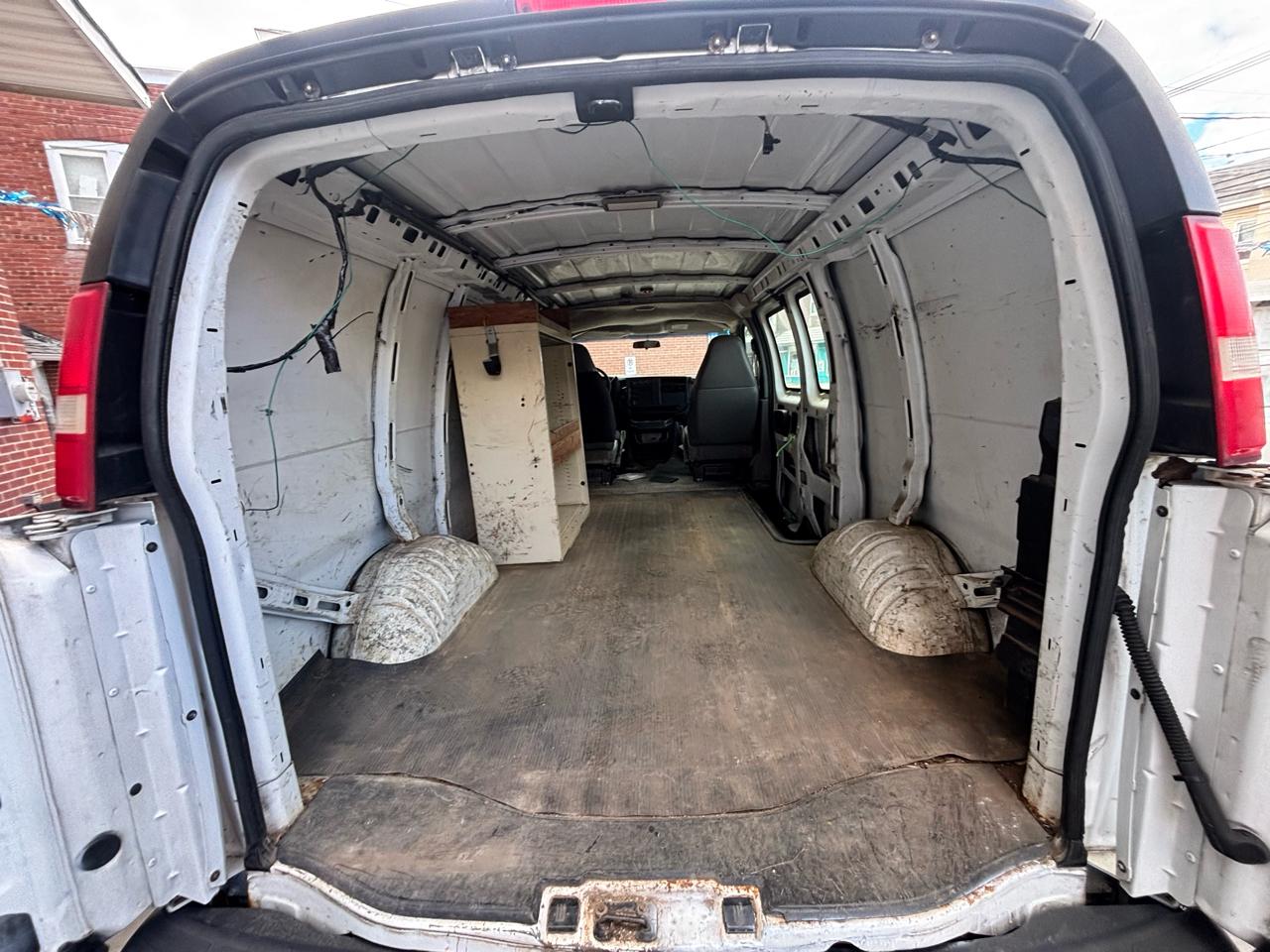 Chevrolet Express 2500 Cargo 2006