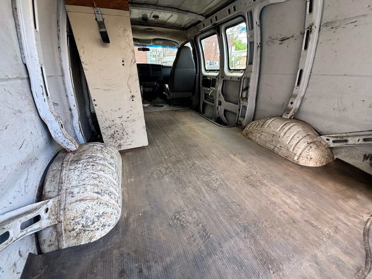 Chevrolet Express 2500 Cargo 2006