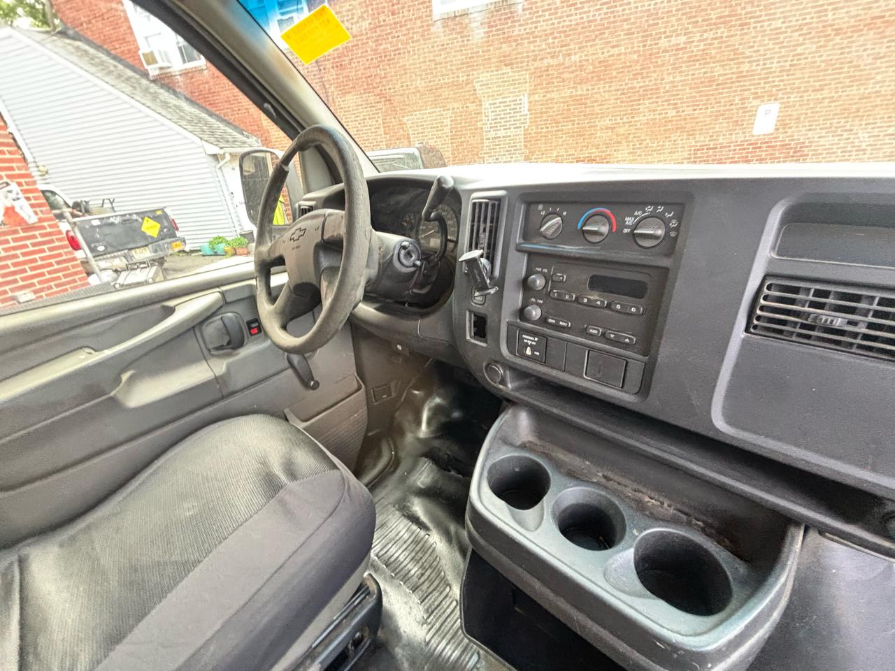 Chevrolet Express 2500 Cargo 2006