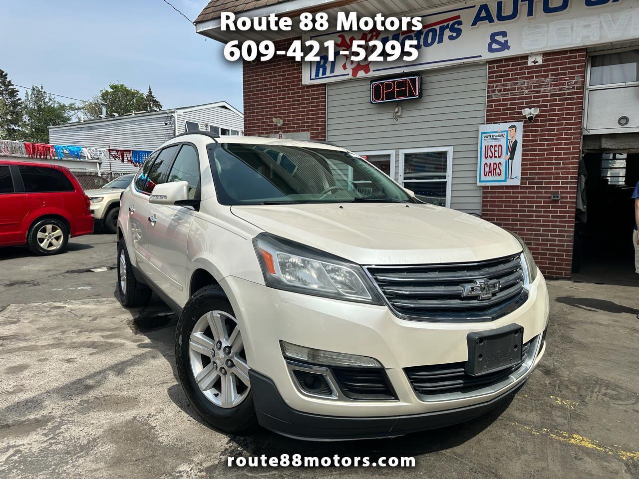 Chevrolet Traverse 2LT AWD 2013