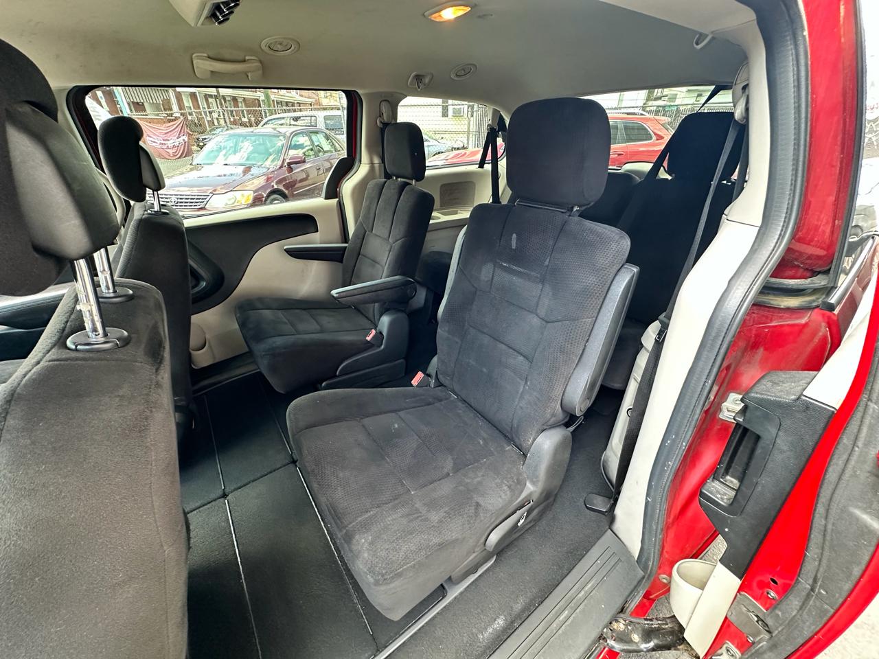 Dodge Grand Caravan SE 2013