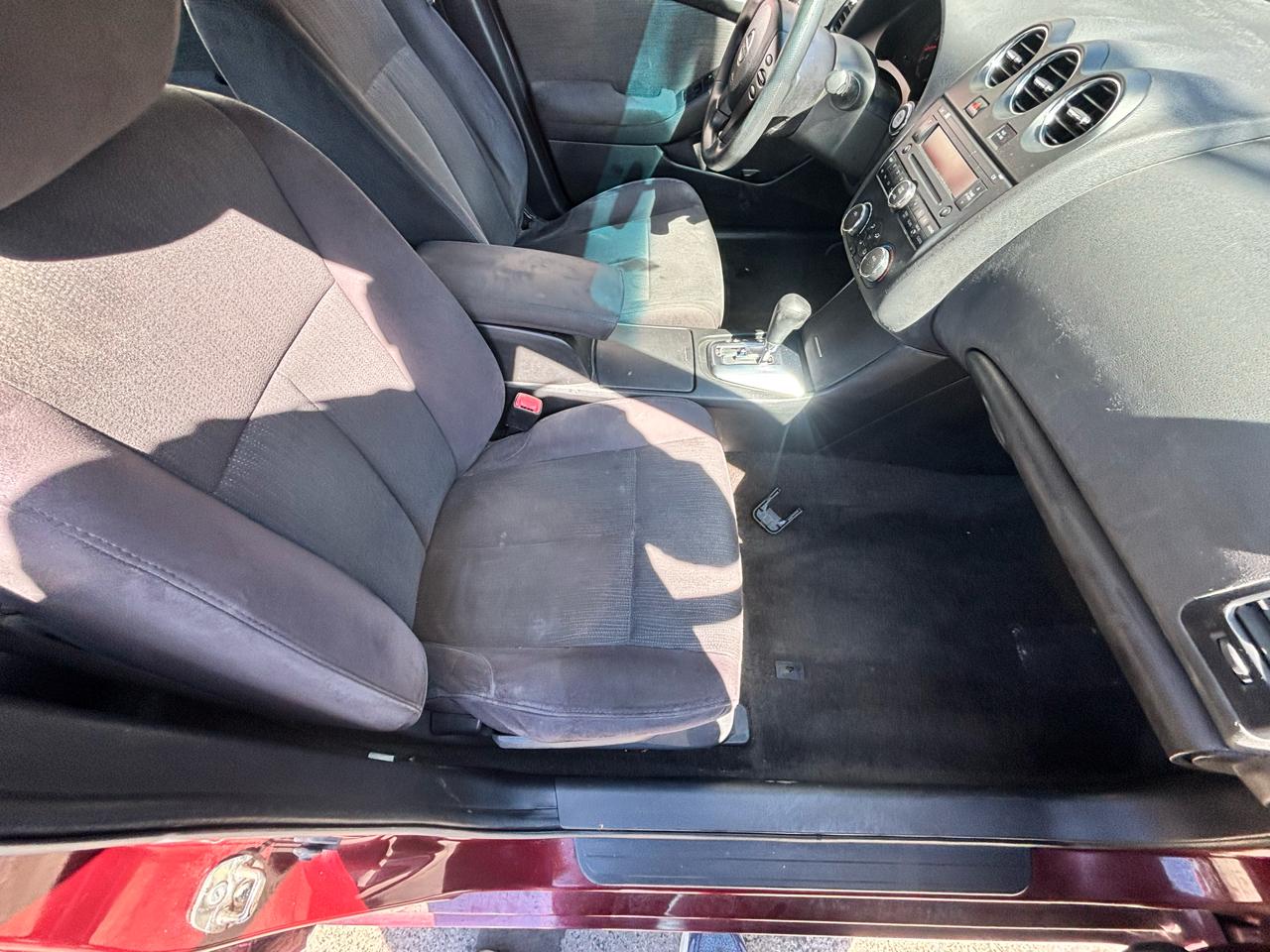 Nissan Altima 2.5 S 2011