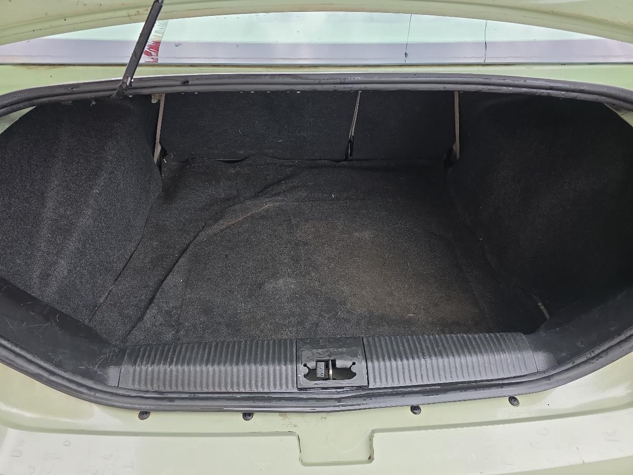 Ford Focus SE Sedan 2010