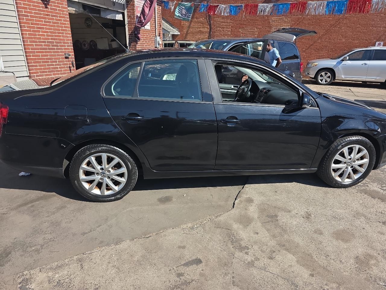 Volkswagen Jetta Limited Editon PZEV 2010