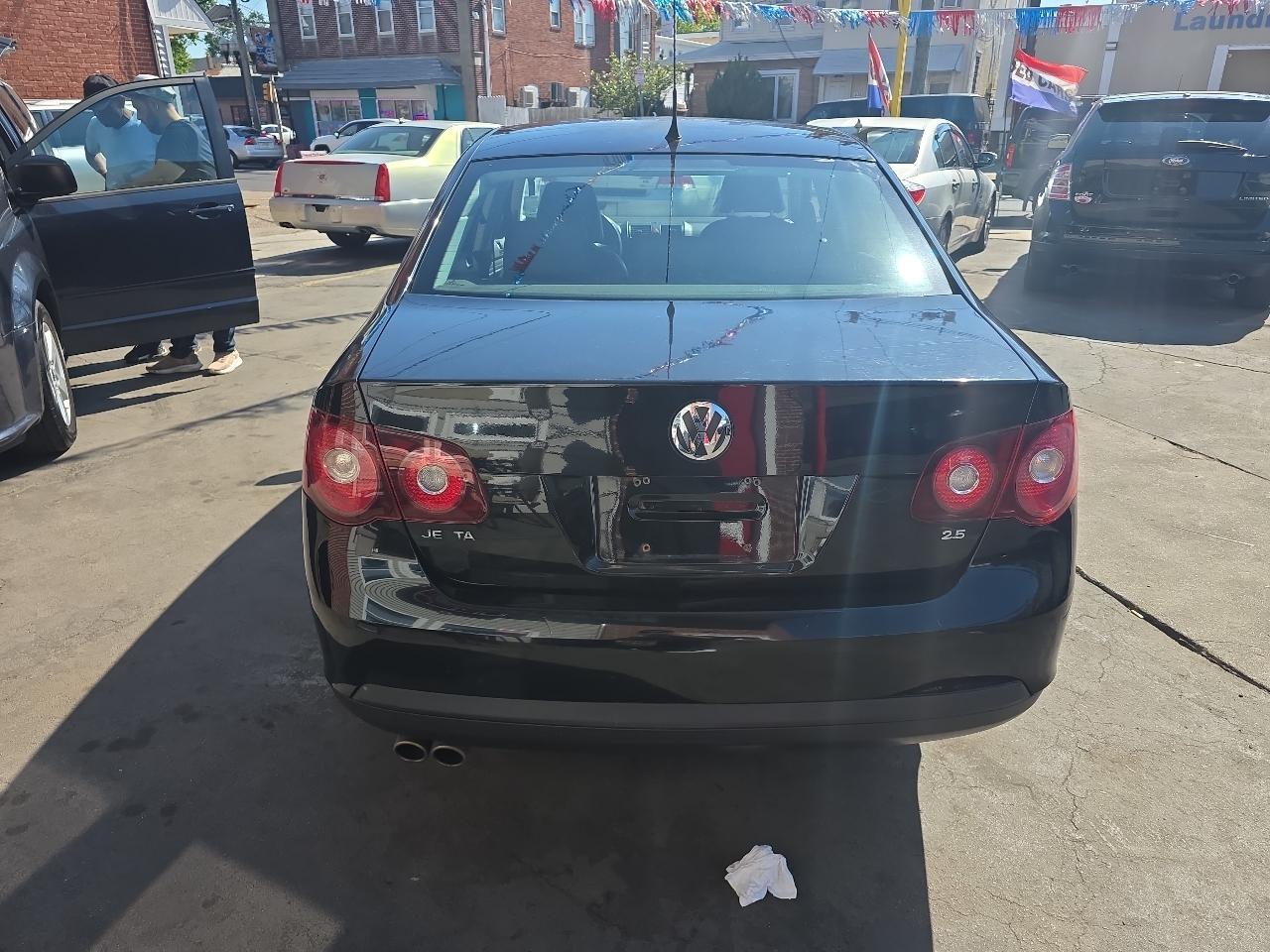 Volkswagen Jetta Limited Editon PZEV 2010