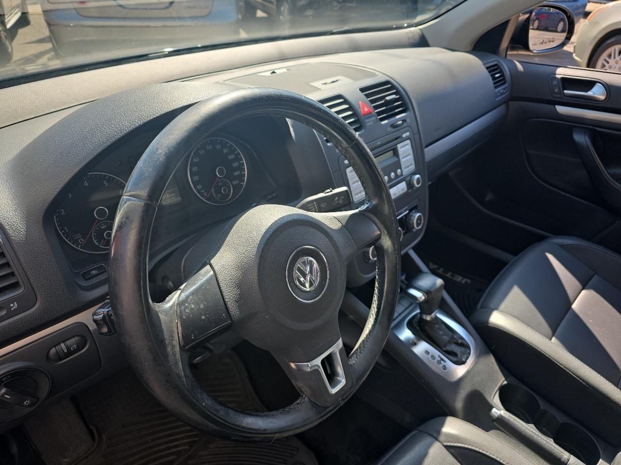 Volkswagen Jetta Limited Editon PZEV 2010