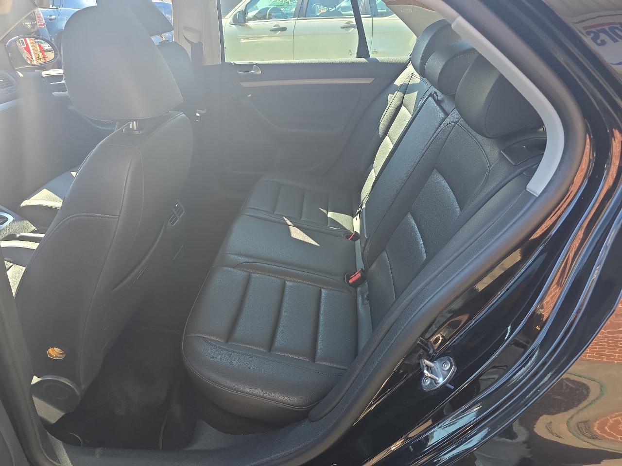 Volkswagen Jetta Limited Editon PZEV 2010