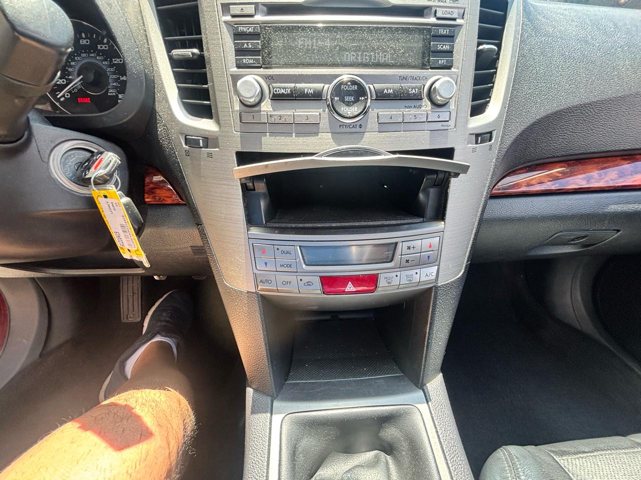 Subaru Legacy 2.5GT Limited 2010