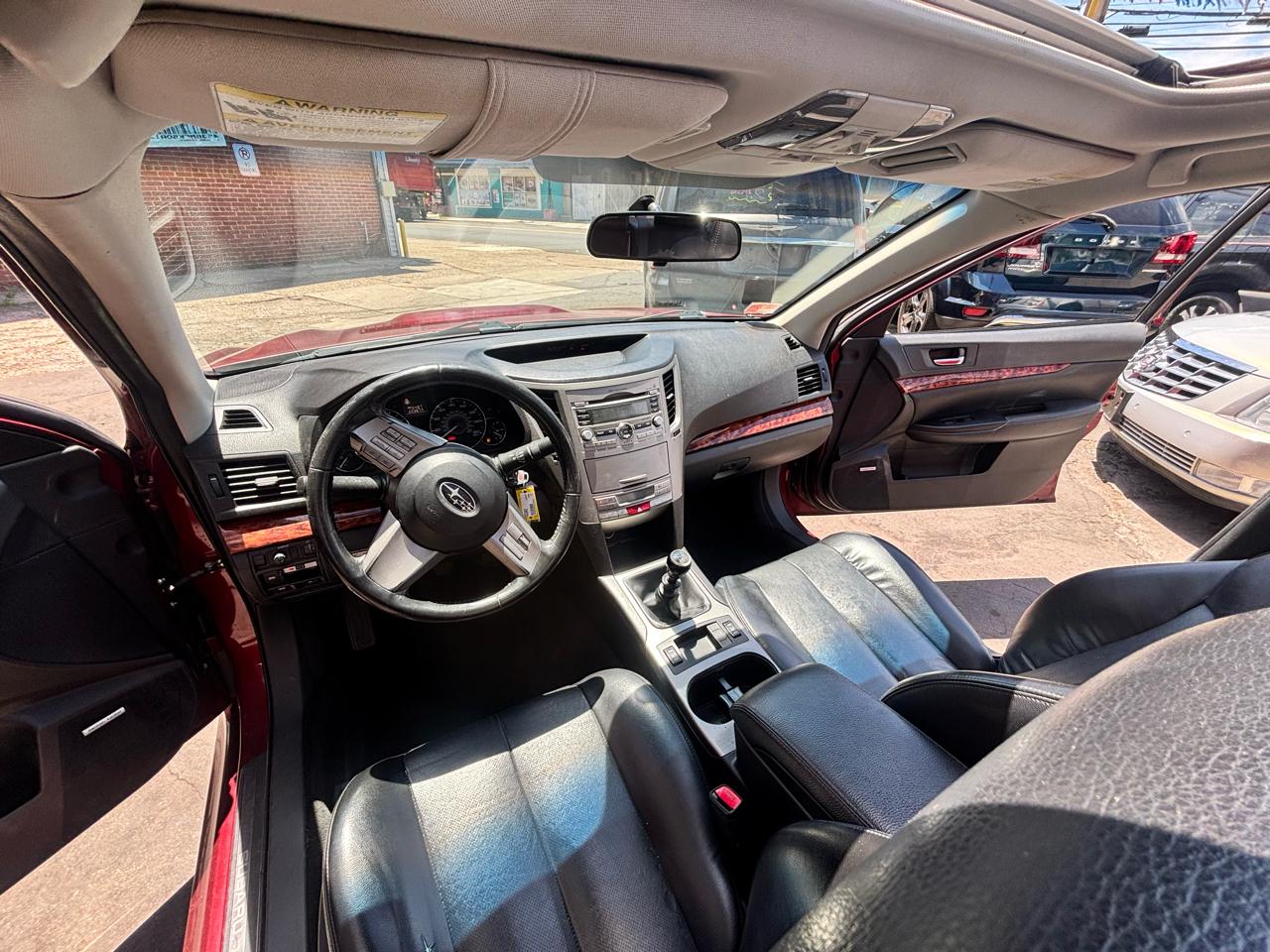 Subaru Legacy 2.5GT Limited 2010