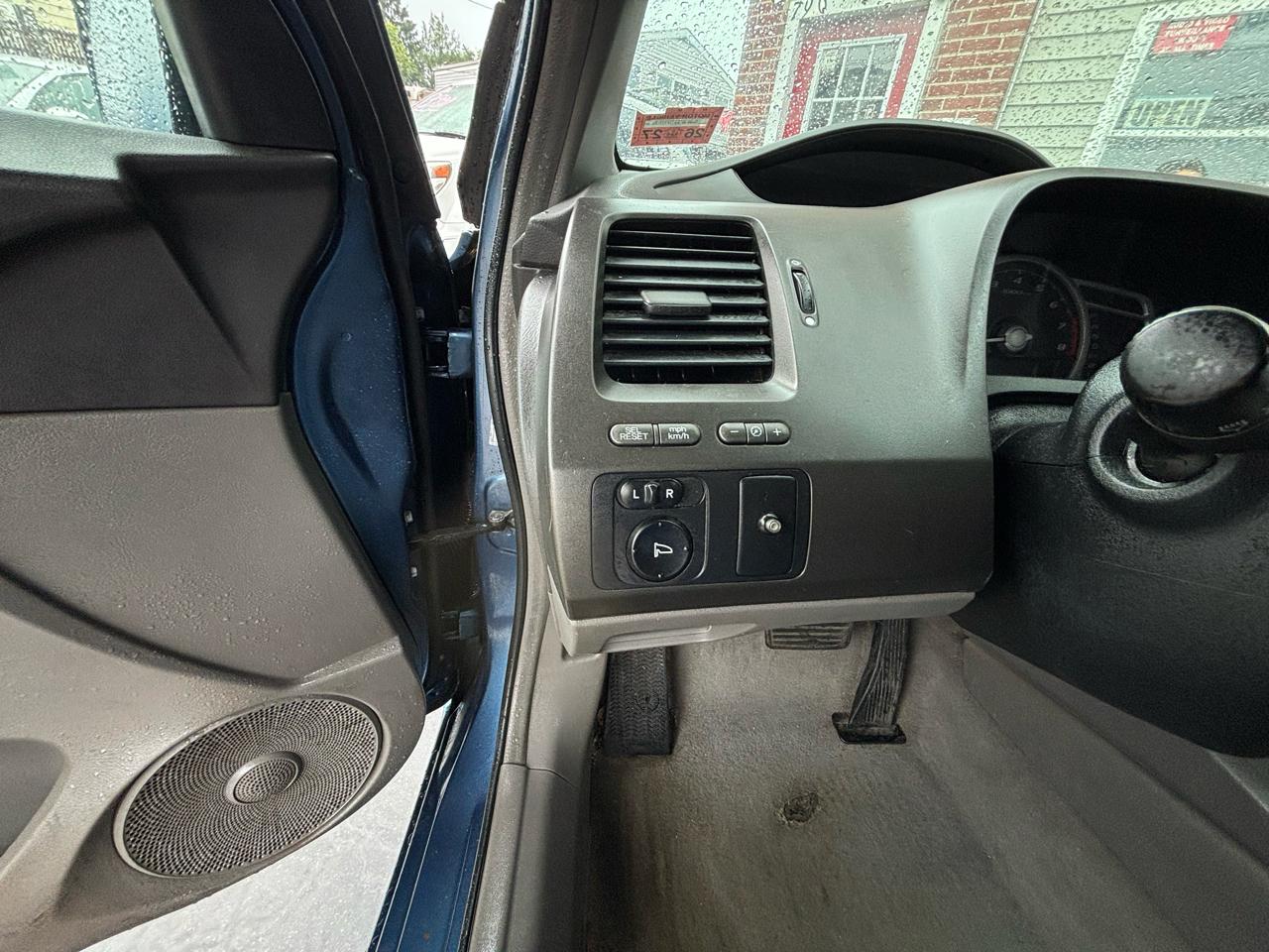 Honda Civic EX Coupe AT with Navigation 2008