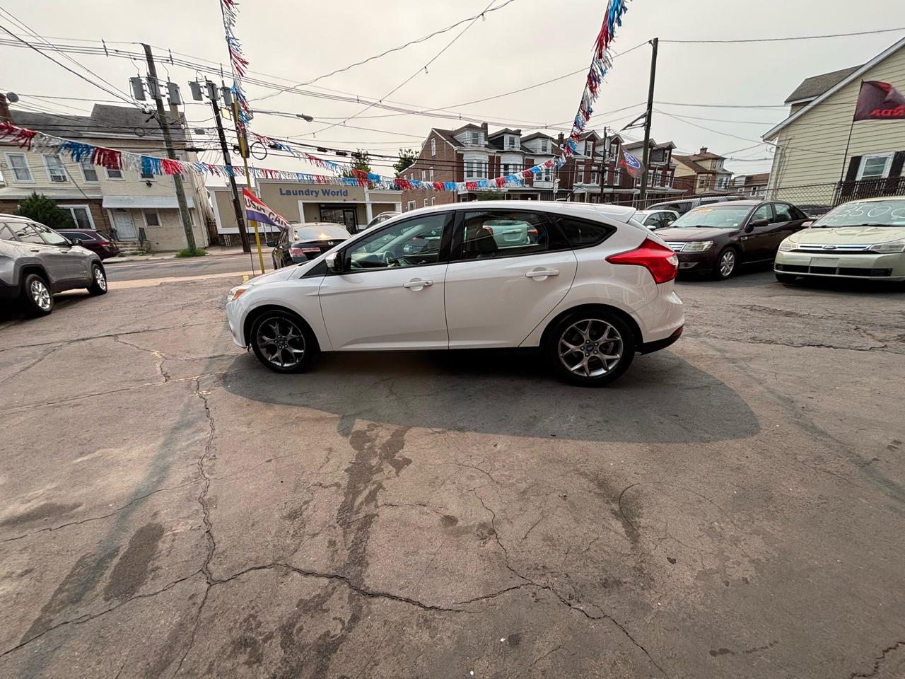 Ford Focus SE Hatch 2013