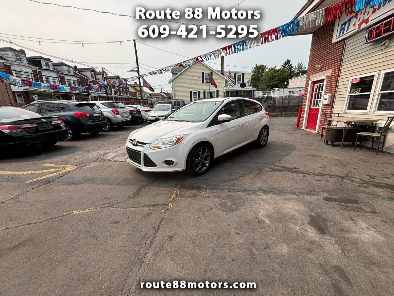 Ford Focus SE Hatch 2013
