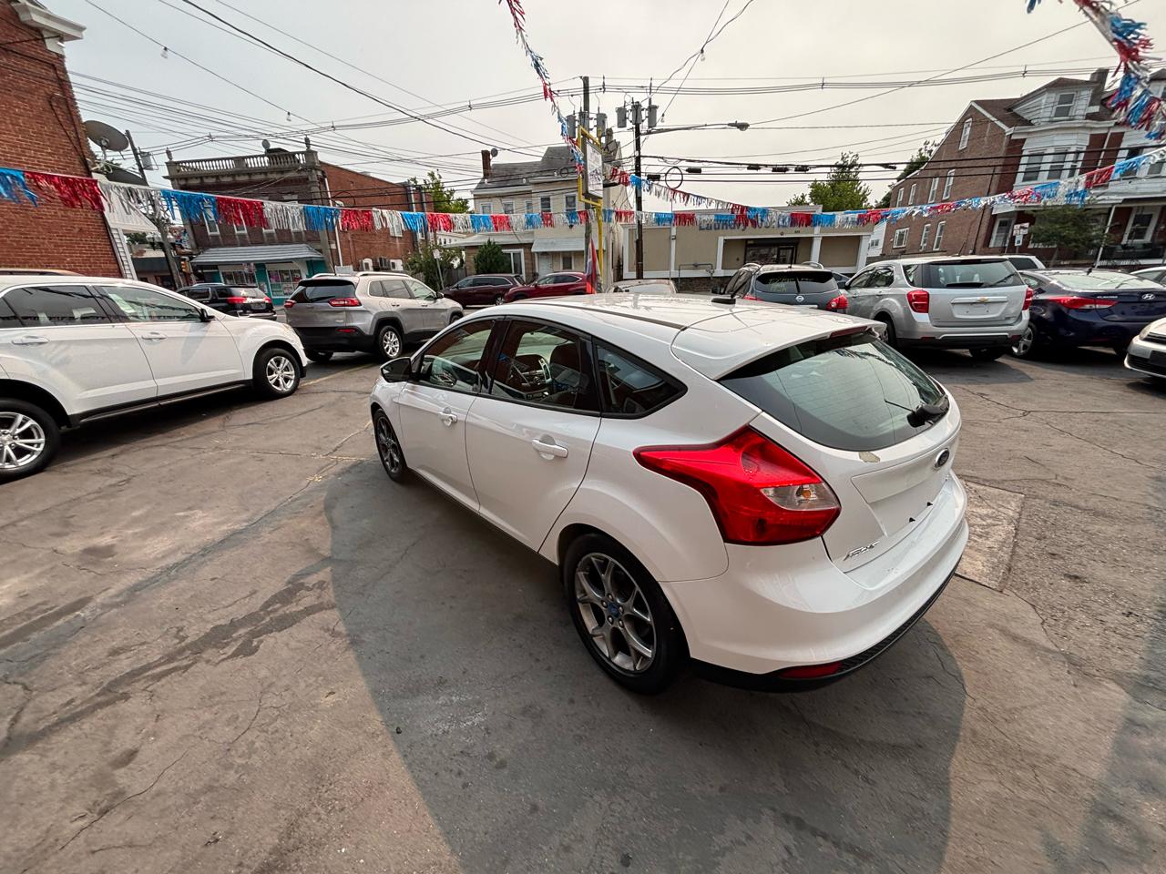 Ford Focus SE Hatch 2013