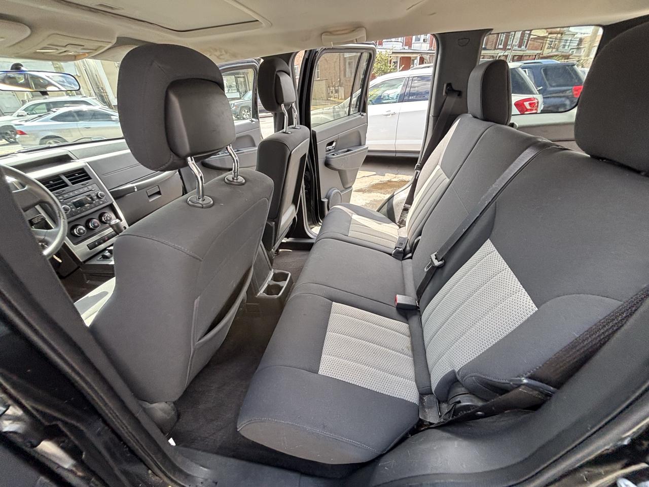 Jeep Liberty Sport 4WD 2010