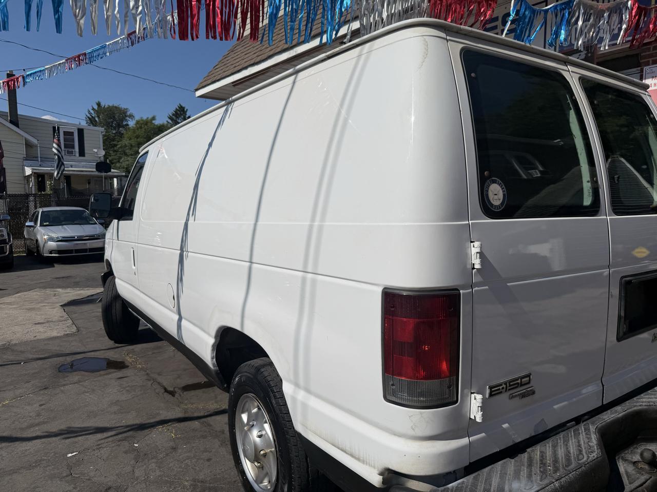 Ford Econoline E-150 2013
