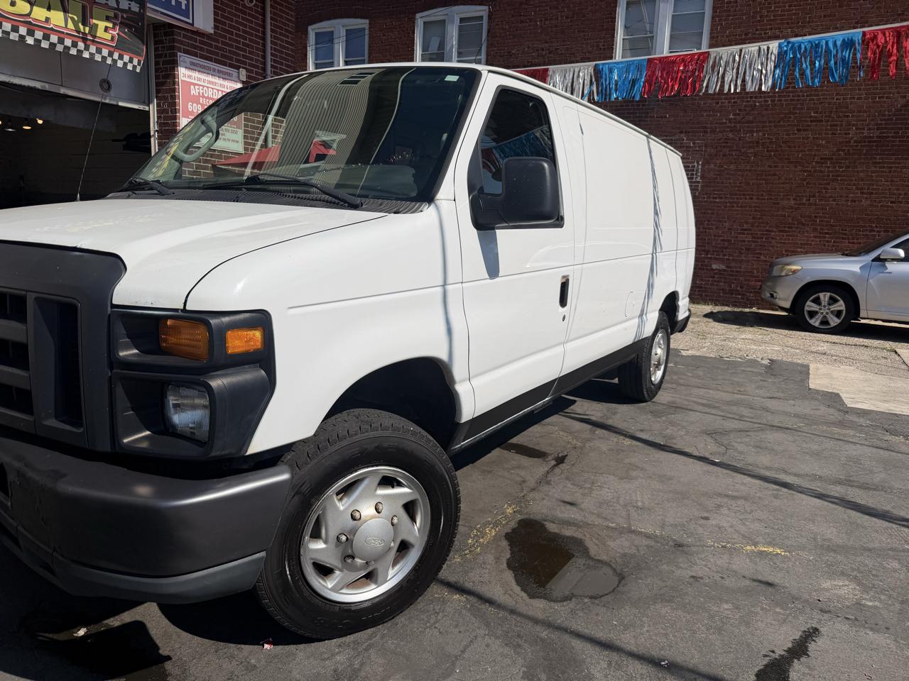 Ford Econoline E-150 2013