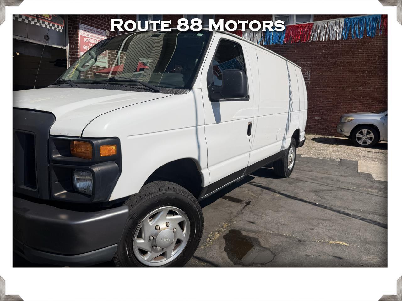 2013 Ford Econoline Cargo Van
