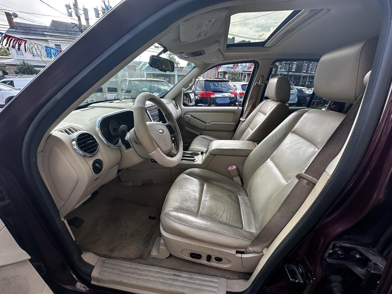Ford Explorer Limited 4.0L 4WD 2006