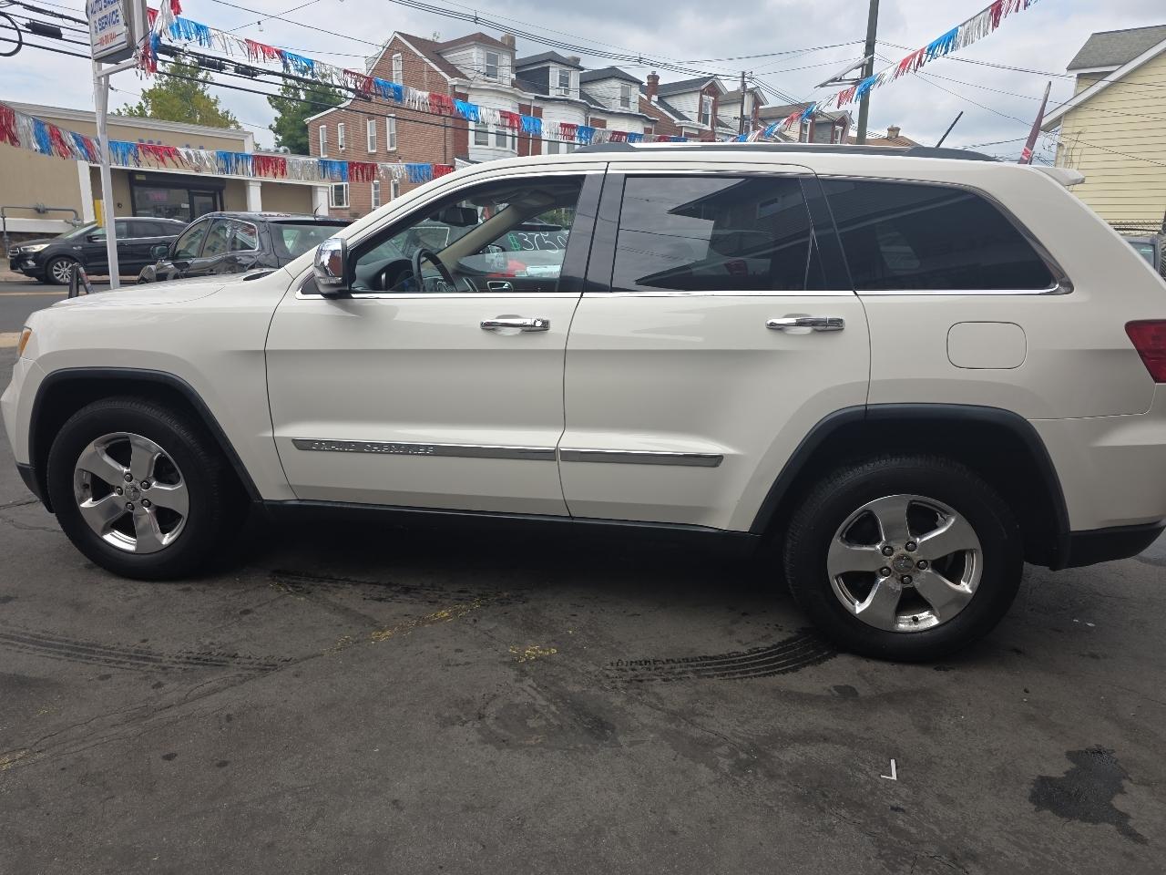 Jeep Grand Cherokee Limited 4WD 2012