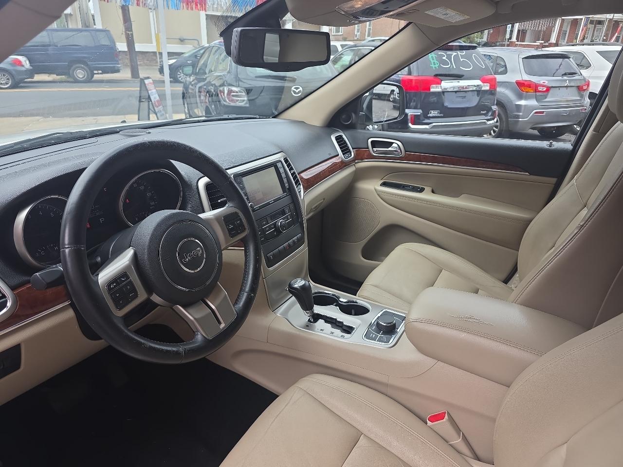 Jeep Grand Cherokee Limited 4WD 2012