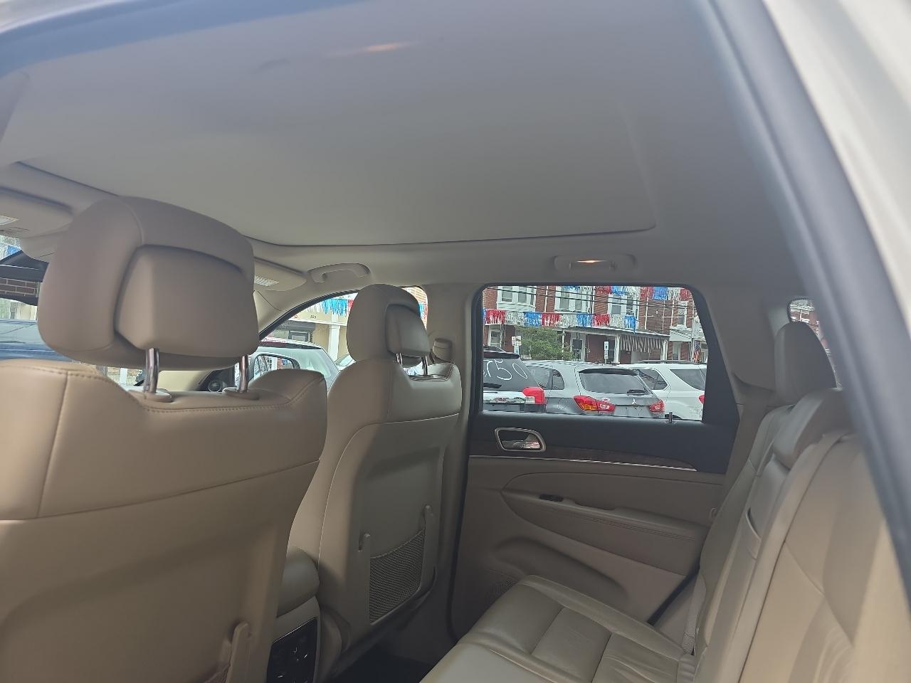Jeep Grand Cherokee Limited 4WD 2012