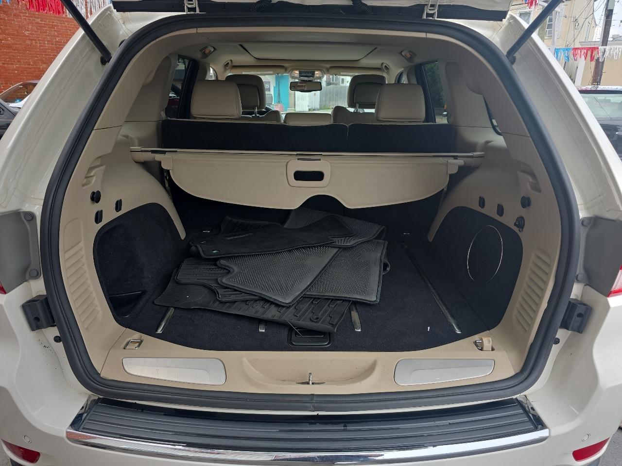 Jeep Grand Cherokee Limited 4WD 2012