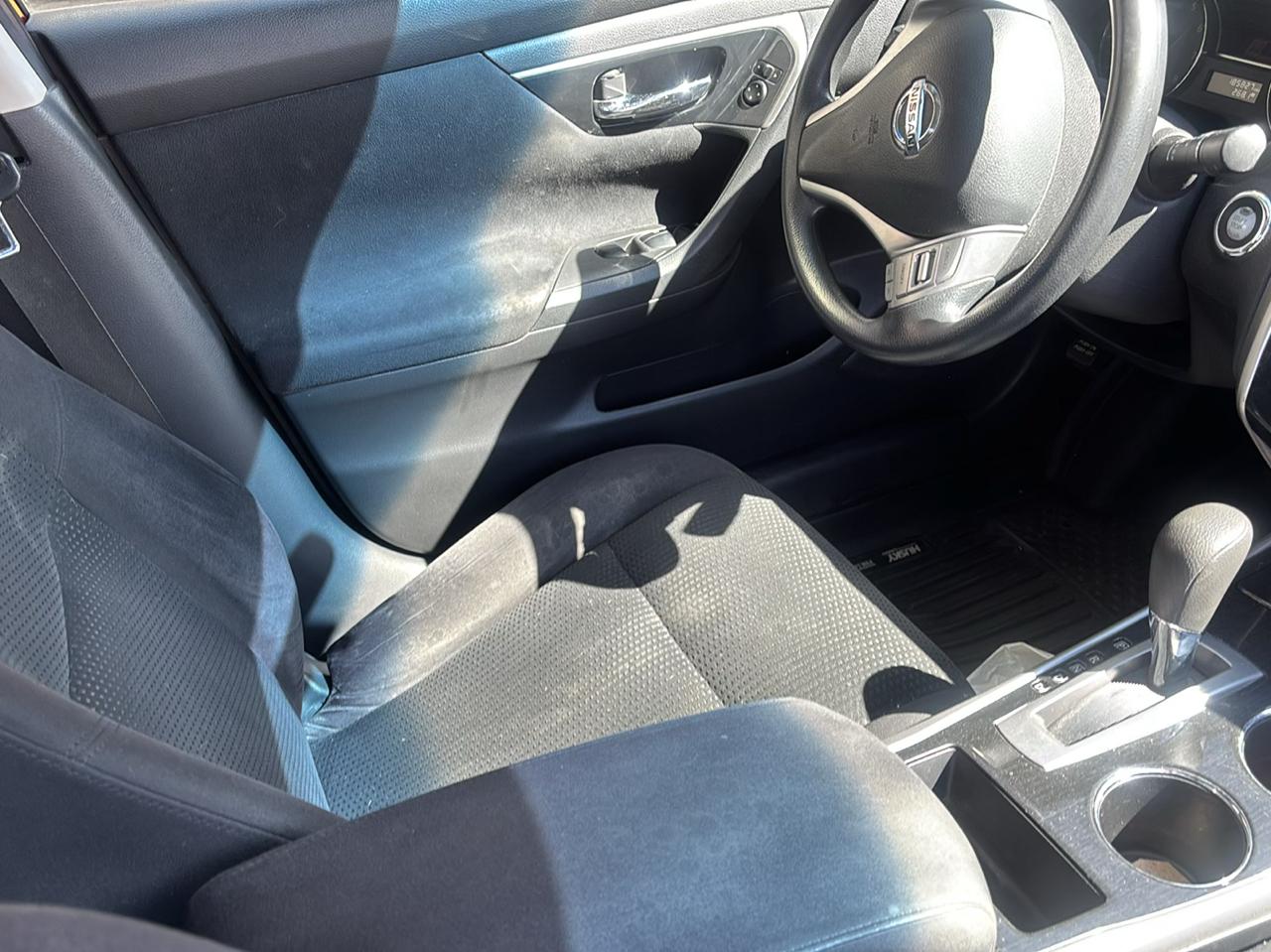 2014 Nissan Altima S - Photo 35