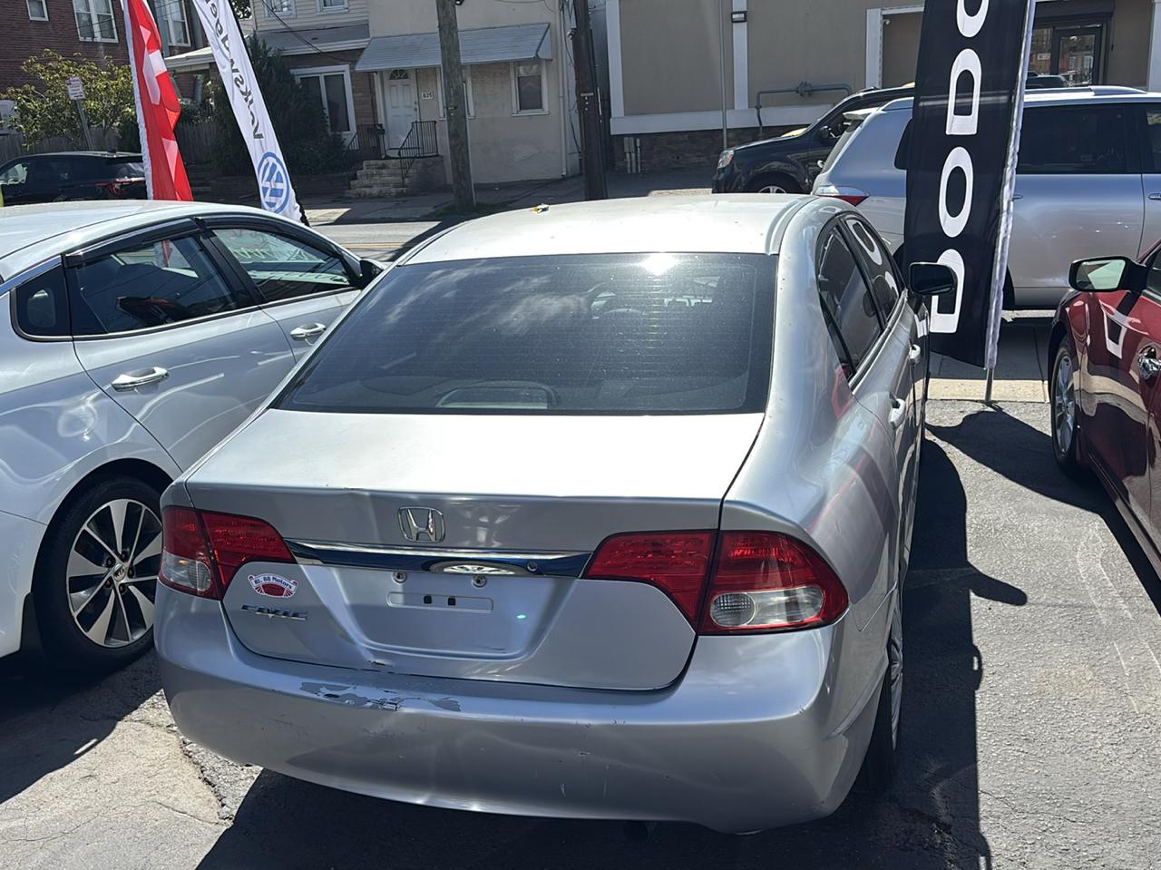 Honda Civic LX Sedan 5-Speed AT 2010