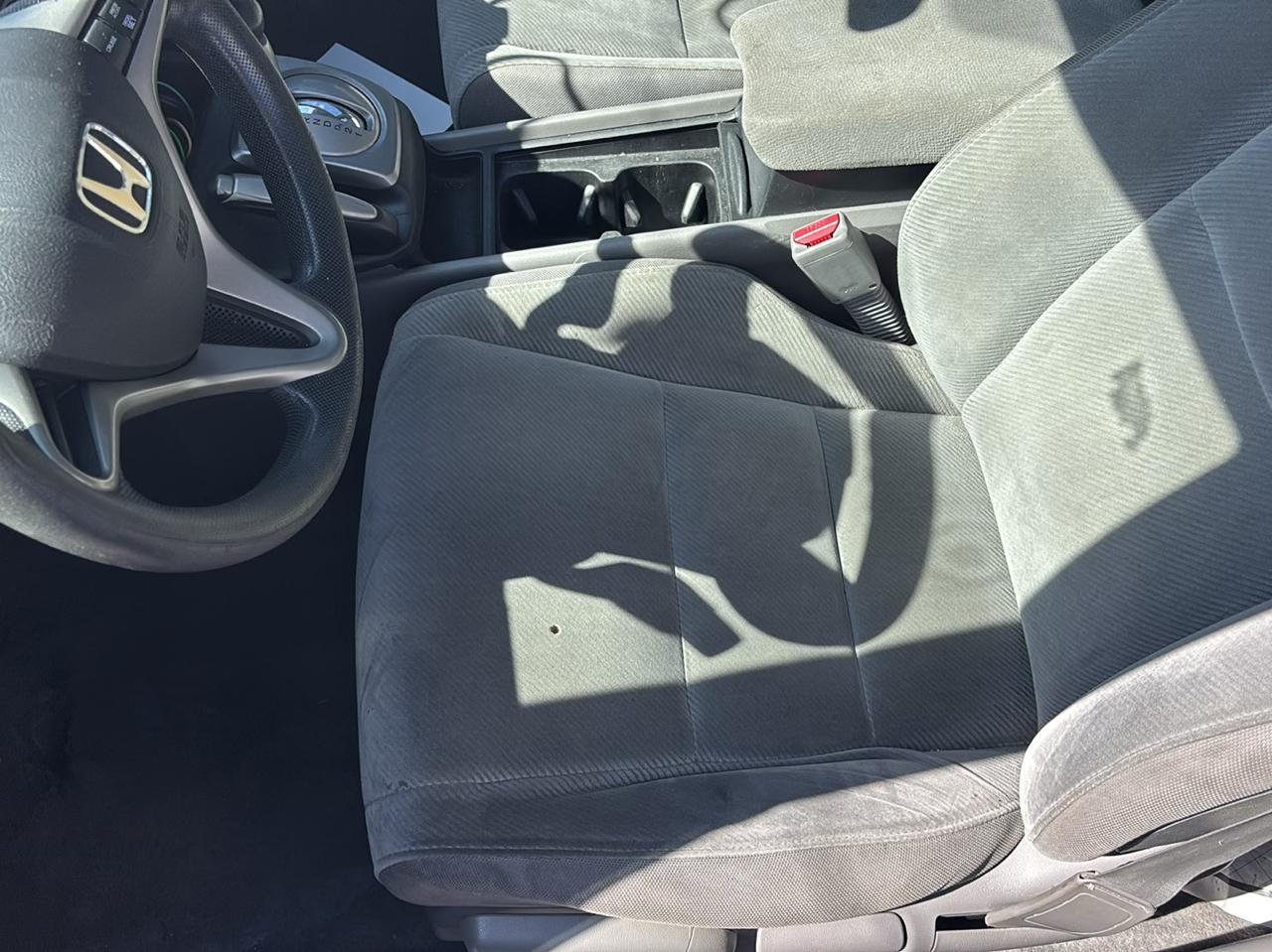 Honda Civic LX Sedan 5-Speed AT 2010