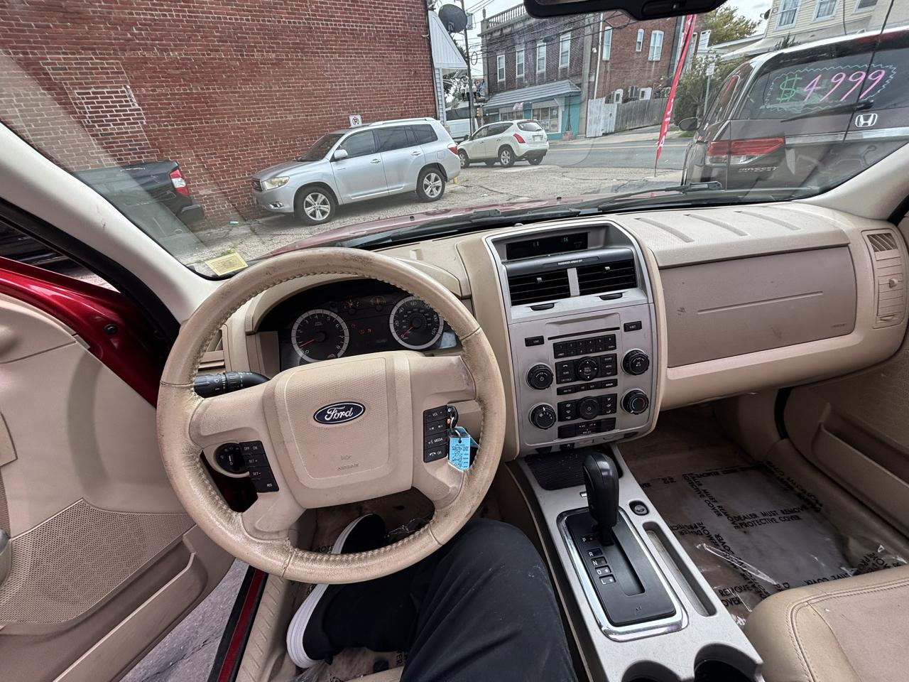 Ford Escape XLT 4WD 2010