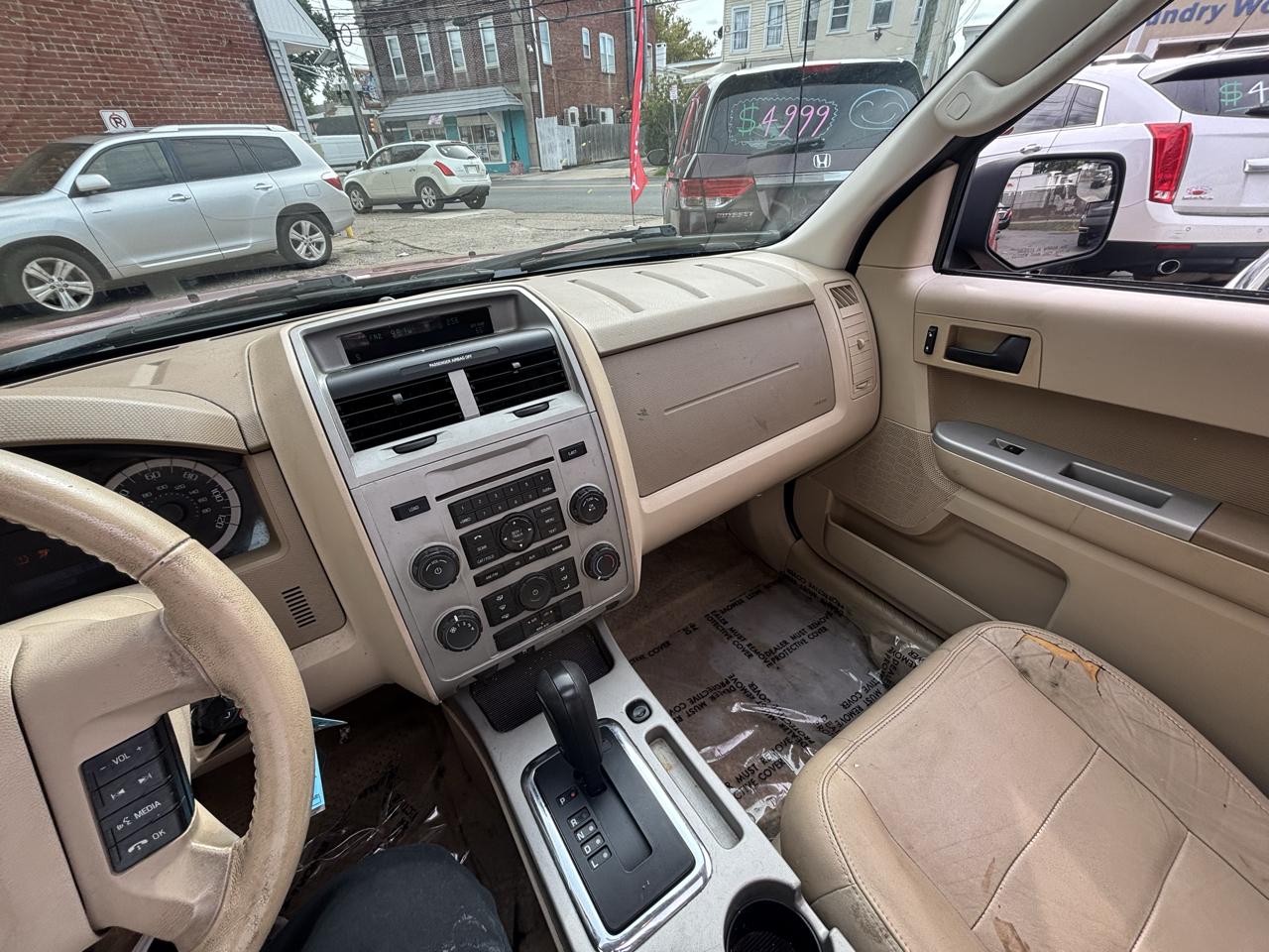 Ford Escape XLT 4WD 2010