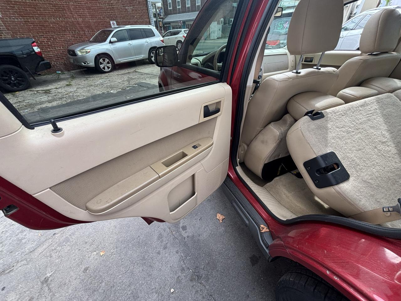 Ford Escape XLT 4WD 2010